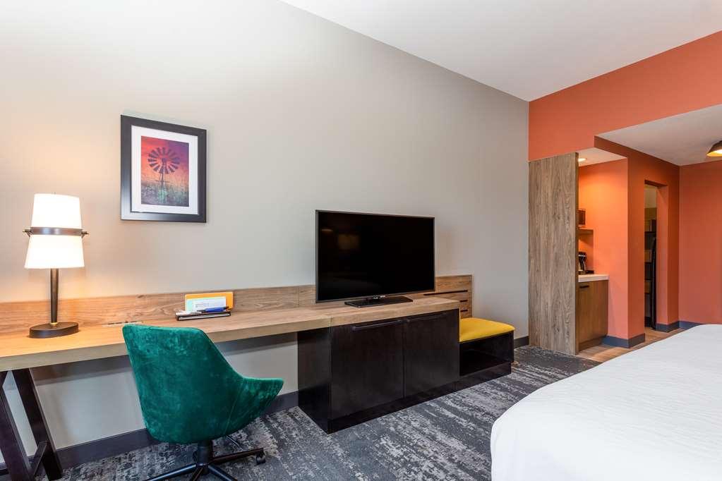 Hilton Garden Inn Hays, Ks Habitación foto